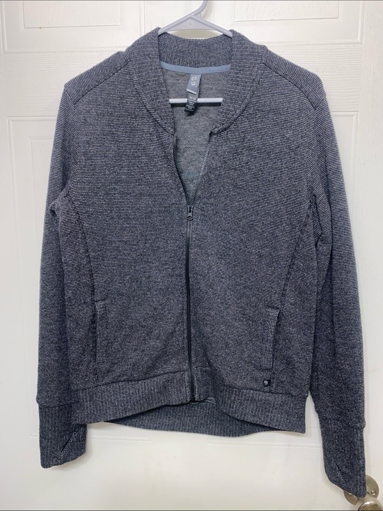 Mountain Hardwear Jackets & Blazers - Mountain Hardwear Women's Charcoal Heather Zip-Up Jacket